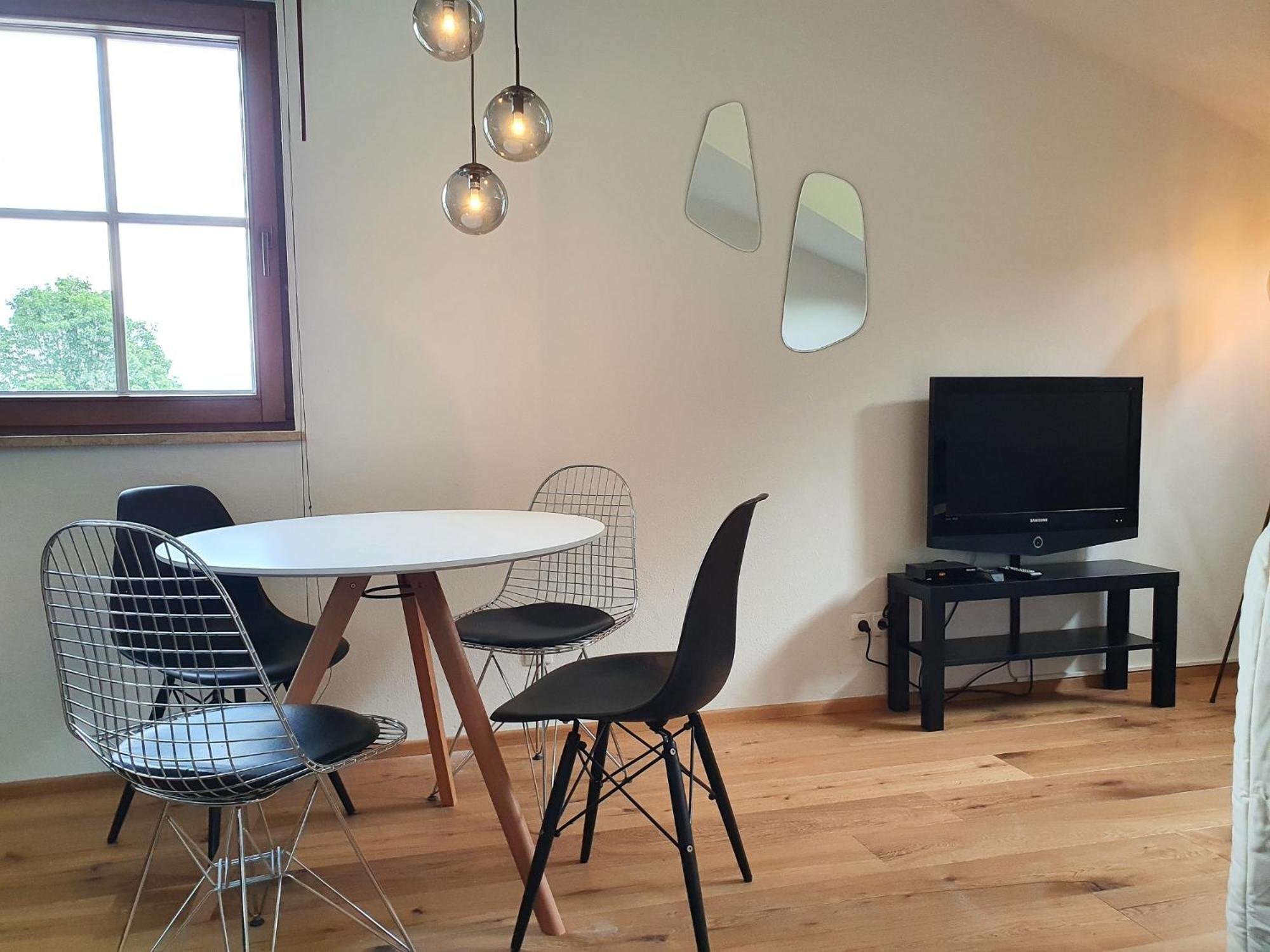 Alpenflair Apartment Mit Bergblick - Inkl Parkplatz #7 Innsbruck Exterior foto